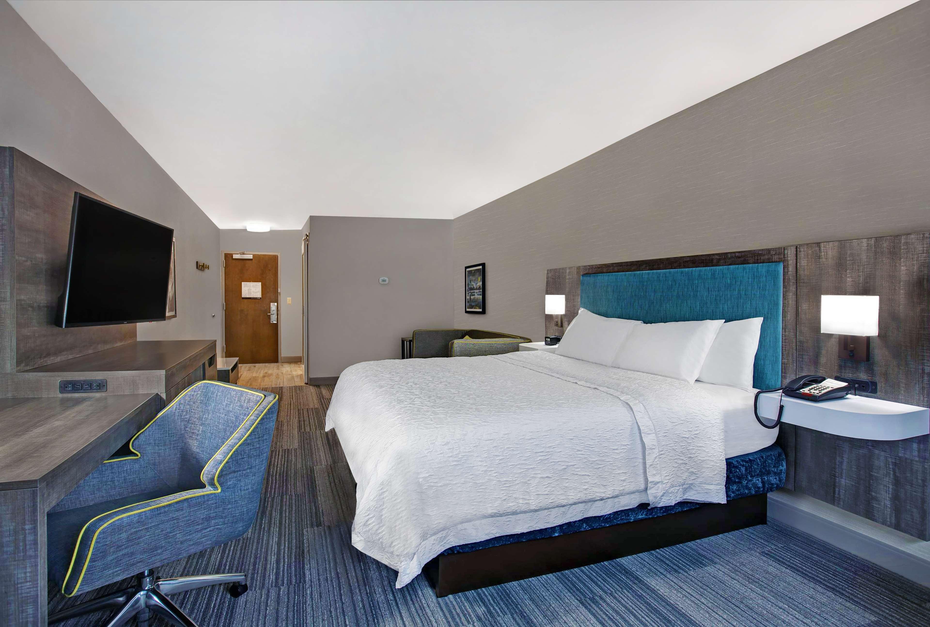 Hampton Inn Westfield Εξωτερικό φωτογραφία