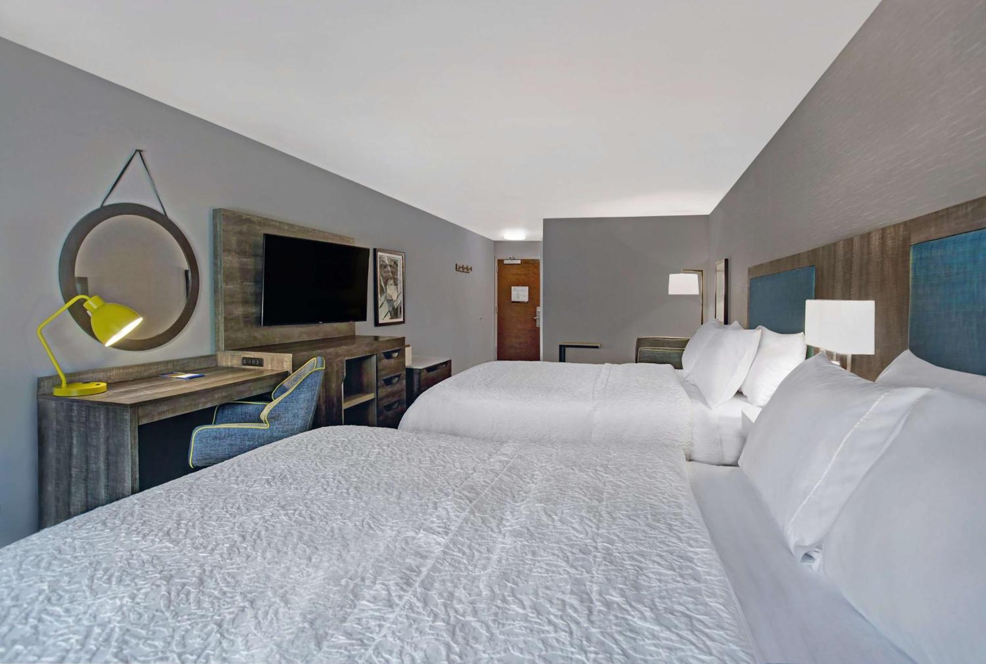 Hampton Inn Westfield Εξωτερικό φωτογραφία