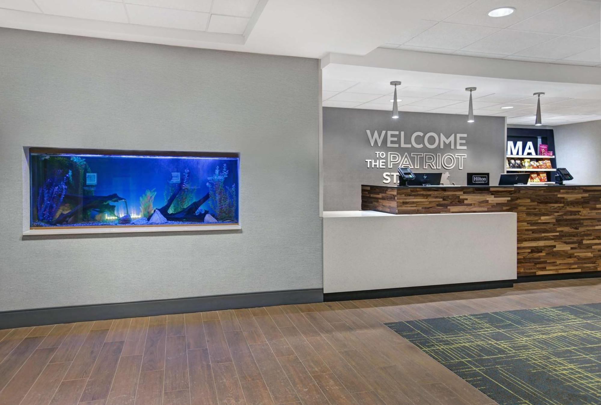 Hampton Inn Westfield Εξωτερικό φωτογραφία