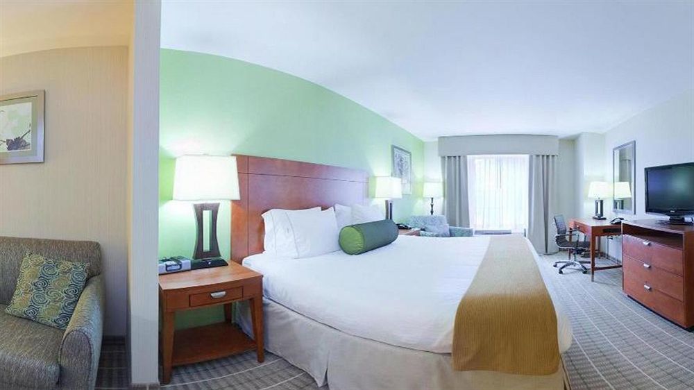 Hampton Inn Westfield Εξωτερικό φωτογραφία